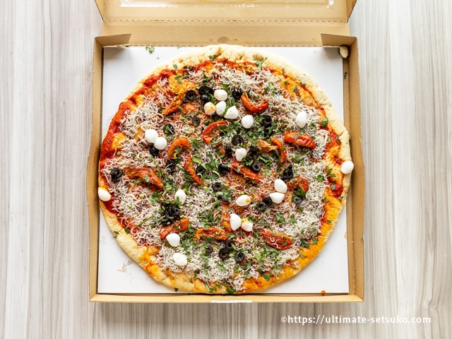 コストコの遠州灘しらすピザは想像以上に美味しくて驚き 切り方や冷凍方法も解説