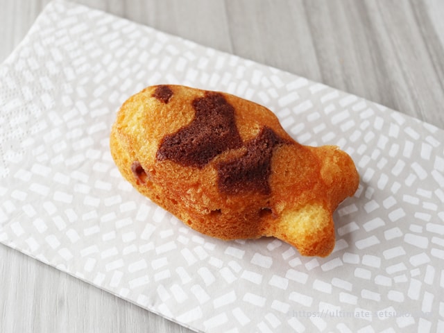 お餅とあんことチョコ コストコのフィッシュシェイプドケーキ 韓国で大人気のお菓子