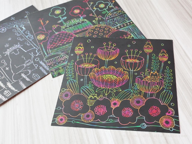 コストコで買えるスクラッチアートは幻想的で美しい色に癒される ディズニープリンセスデザインが新登場