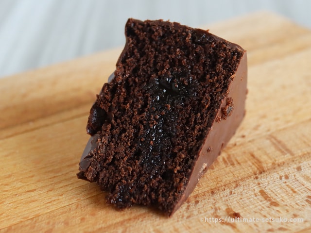 コストコ クーヘンマイスターのザッハトルテ ほろ苦い大人味で常温保存okなチョコケーキ