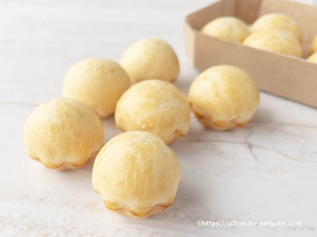 コストコ新発売 Isignyのチーズ入りミニブリオッシュ 風味豊かでとろみと塩気がクセになる絶品