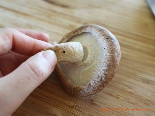 コストコの国産野菜 生しいたけは風味が強い きのこ類が豊富なのでどれもおすすめです