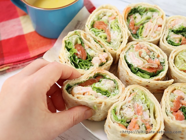 コストコのハイローラーにスモークサーモン シュリンプの海鮮味が新登場 あっさり系のお味でおすすめ