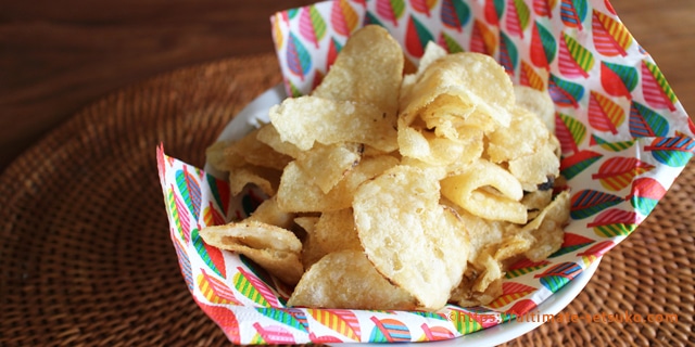 コストコの変わったハワイアンポテトチップス 甘い しょっぱい 不思議とクセになる風味