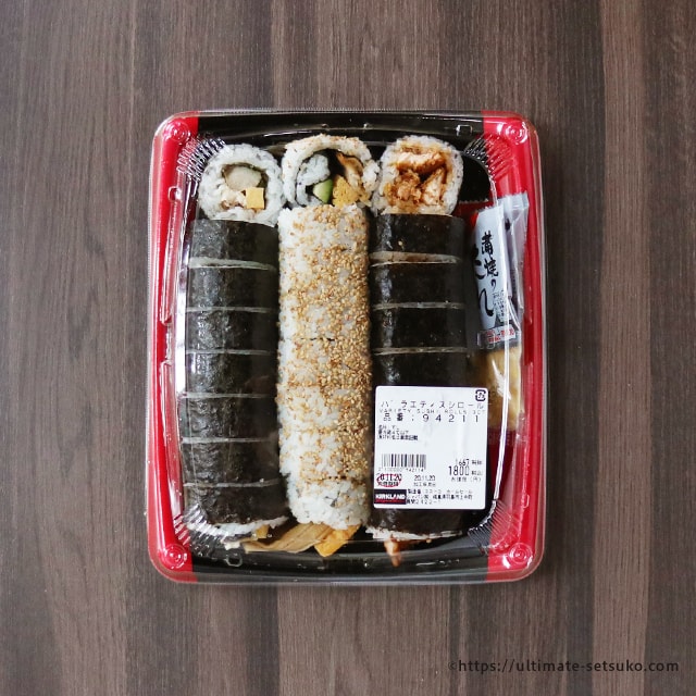 コストコのバラエティ寿司ロール サーモン アナゴ 鯖の3種の創作巻物 めちゃめちゃ旨くておすすめ